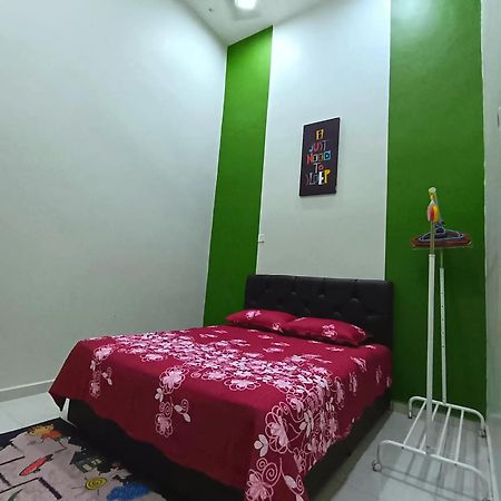 Ebnur Homestay 亚娄 外观 照片