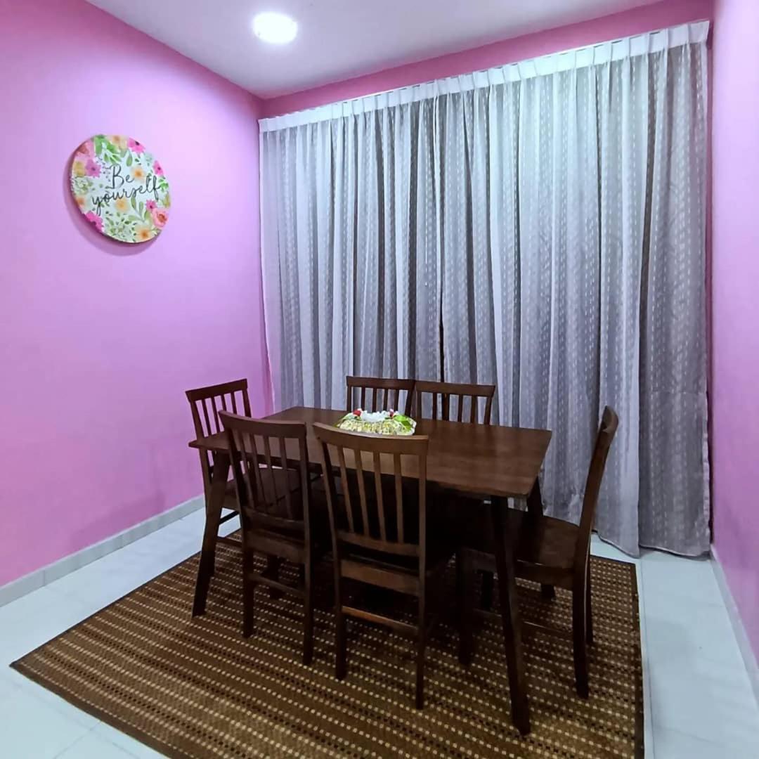 Ebnur Homestay 亚娄 外观 照片
